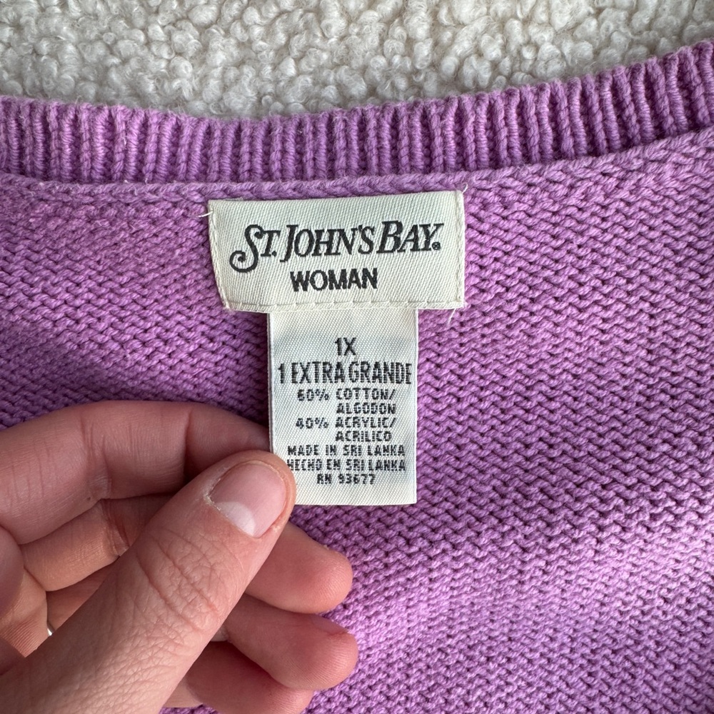 Women's Pink V-Neck Sweater - Picture 2 of 5
